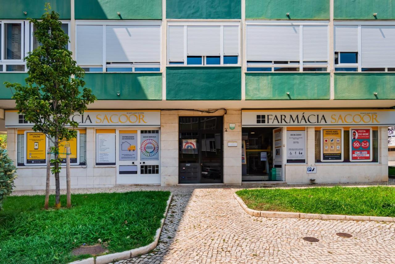 Santo Amaro Beach Family Stays Оейраш Екстер'єр фото
